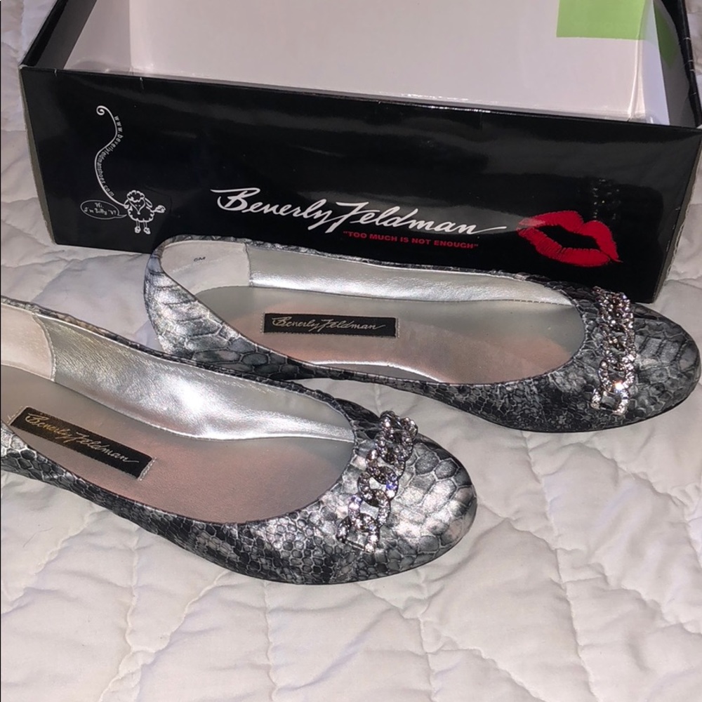 Beverly Feldman flats